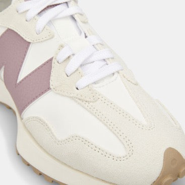 New Balance 327