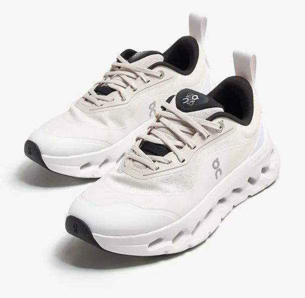 LOEWE-x-On-Cloudtilt