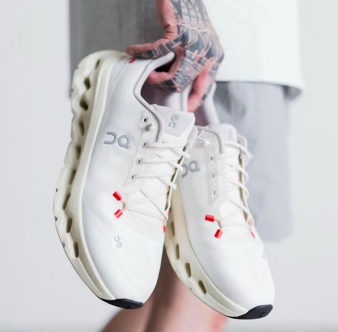 ON-Cloud-Sand-Cream