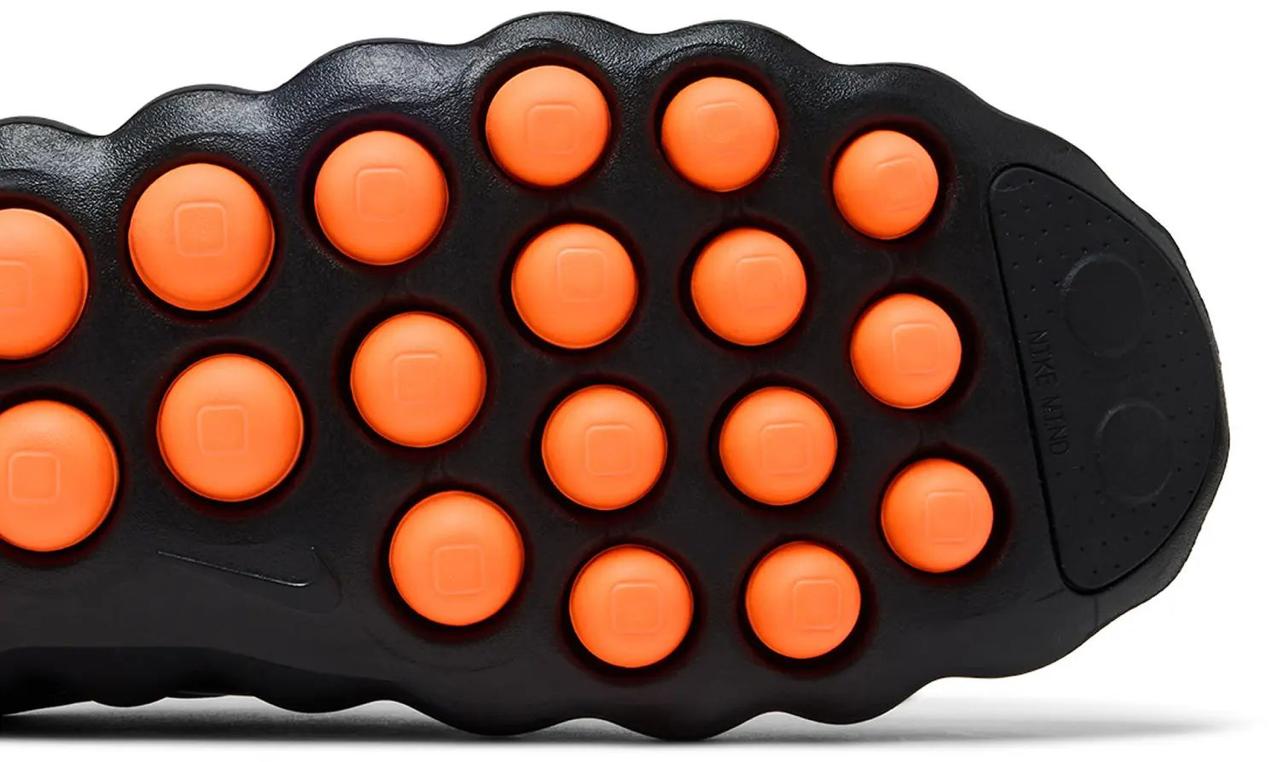 Nike Mind 002 Black/Hyper Crimson