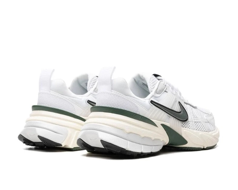 Nike V2K