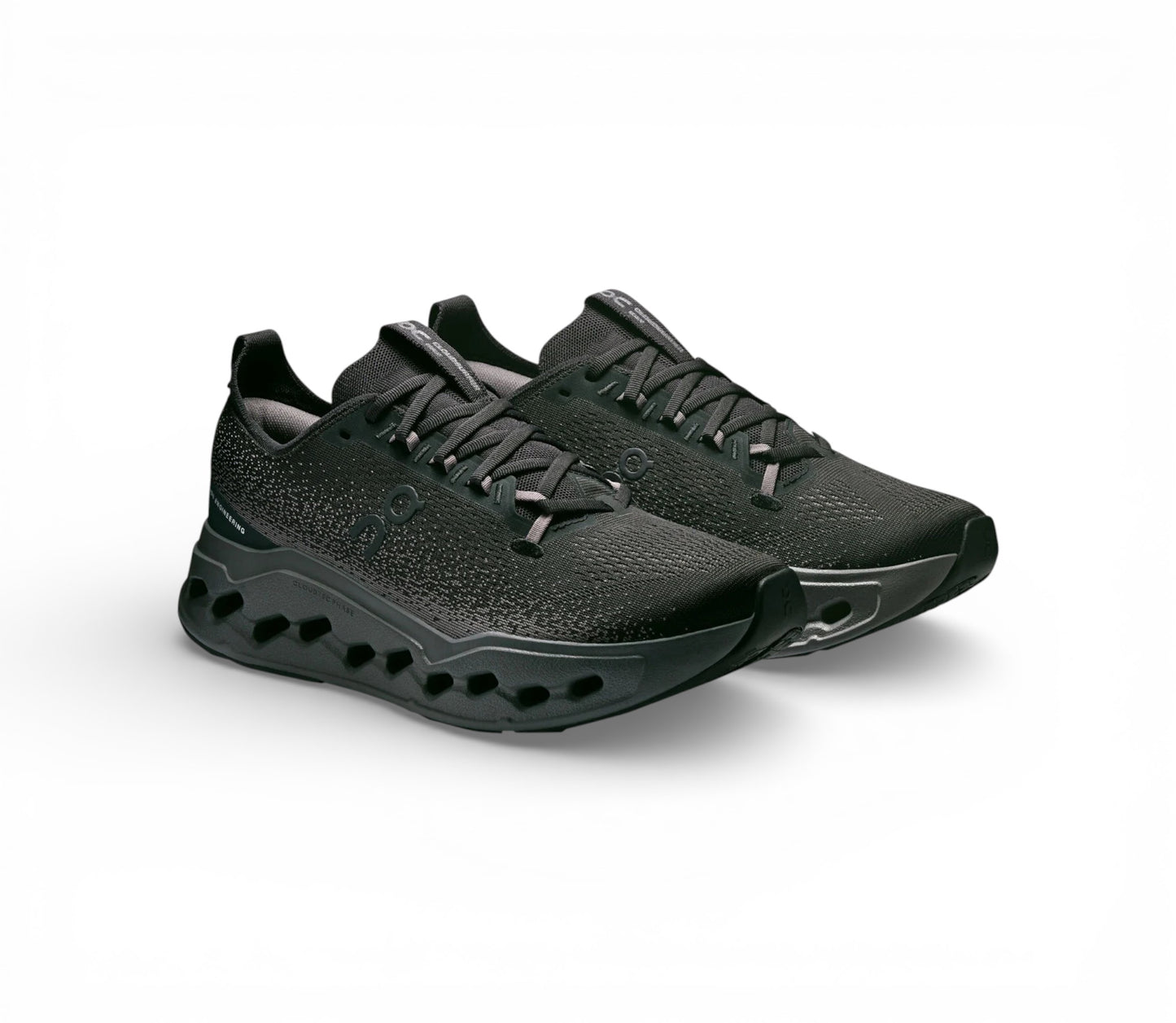 On-Cloudsurfer-Max-''Black