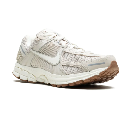 Nike Vomero 5